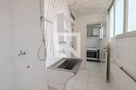 Apartamento à venda com 110m², 3 quartos e 1 vagaÁrea de Serviço