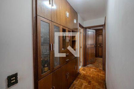 Apartamento à venda com 110m², 3 quartos e 1 vagaCorredor