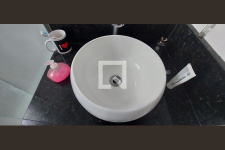 Apartamento à venda com 178m², 3 quartos e 2 vagasBanheiro Quarto 1 suíte