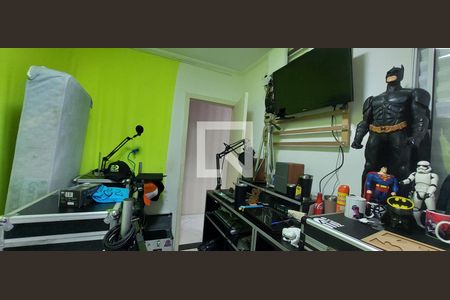 Apartamento à venda com 178m², 3 quartos e 2 vagasQuarto 3