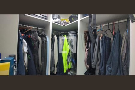 Apartamento à venda com 178m², 3 quartos e 2 vagasQuarto 1 suíte - Closet