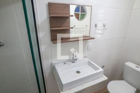 Apartamento para alugar com 90m², 2 quartos e sem vagaBanheiro