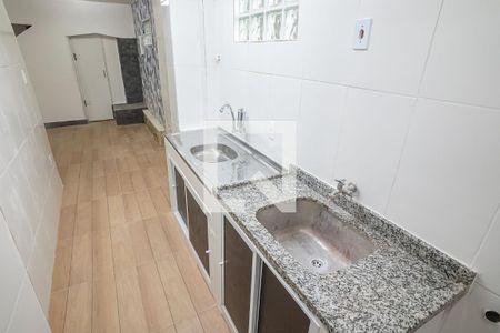 Apartamento para alugar com 90m², 2 quartos e sem vagaCozinha
