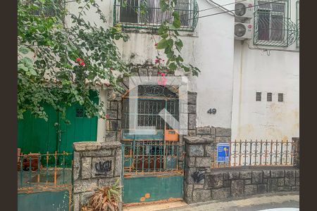 Apartamento para alugar com 90m², 2 quartos e sem vagaFachada