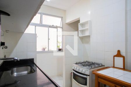 Apartamento à venda com 80m², 2 quartos e 1 vagaCozinha