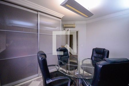 Apartamento à venda com 560m², 4 quartos e 5 vagasEscritório 