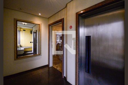 Apartamento à venda com 560m², 4 quartos e 5 vagasElevador Privativo 