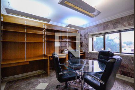 Apartamento à venda com 560m², 4 quartos e 5 vagasEscritório 