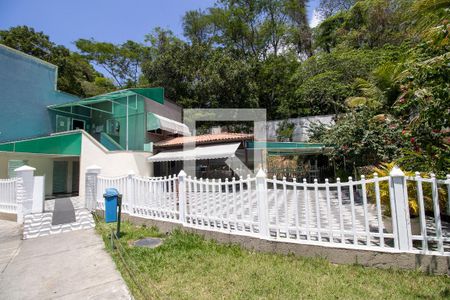 Apartamento para alugar com 64m², 2 quartos e 1 vaga Apartamento para alugar com 64m², 2 quartos e 1 vagaÁrea comum - Salão de festas