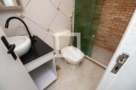 Apartamento para alugar com 64m², 2 quartos e 1 vaga Apartamento para alugar com 64m², 2 quartos e 1 vagaBanheiro