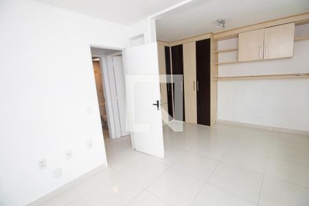 Apartamento para alugar com 64m², 2 quartos e 1 vaga Apartamento para alugar com 64m², 2 quartos e 1 vagaQuarto 2