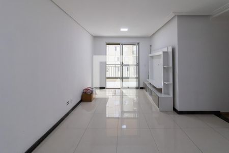 Sala de apartamento à venda com 3 quartos, 76m² em Picanço, Guarulhos