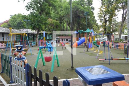 Casa de condomínio para alugar com 900m², 6 quartos e 4 vagasÁrea comum - Playground