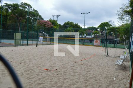 Casa de condomínio para alugar com 900m², 6 quartos e 4 vagasÁrea Esportiva