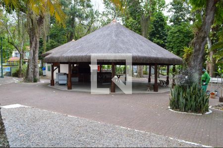 Casa de condomínio para alugar com 900m², 6 quartos e 4 vagasÁrea comum - Churrasqueira