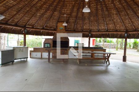 Casa de condomínio para alugar com 900m², 6 quartos e 4 vagasÁrea comum - Churrasqueira