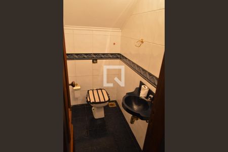 Casa de condomínio para alugar com 900m², 6 quartos e 4 vagasLavabo