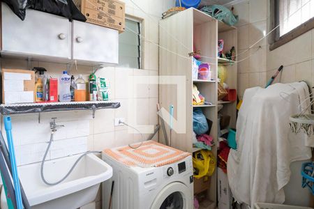 Casa à venda com 120m², 3 quartos e 1 vagaÁrea de serviço