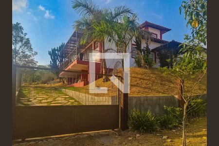 Casa de condomínio à venda com 167m², 3 quartos e sem vagaÁrea comum