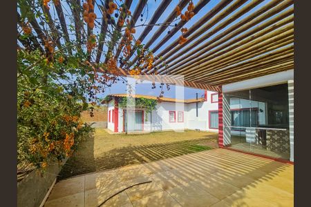 Casa de condomínio à venda com 167m², 3 quartos e sem vagaÁrea comum