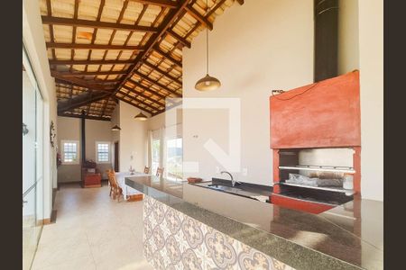 Casa de condomínio à venda com 167m², 3 quartos e sem vagaÁrea Gourmet