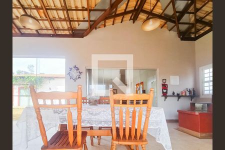 Casa de condomínio à venda com 167m², 3 quartos e sem vagaÁrea Gourmet