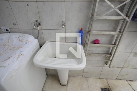 Casa à venda com 185m², 2 quartos e sem vagaÁrea de Serviço