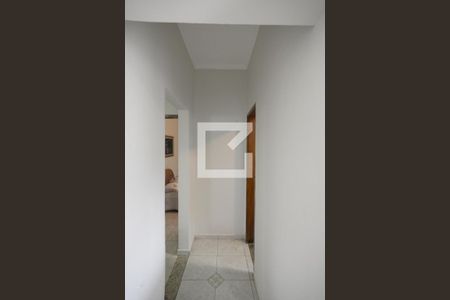 Casa à venda com 185m², 2 quartos e sem vagaCorredor