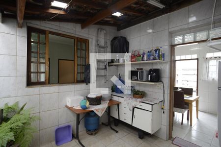 Casa à venda com 185m², 2 quartos e sem vagaÁrea de Serviço