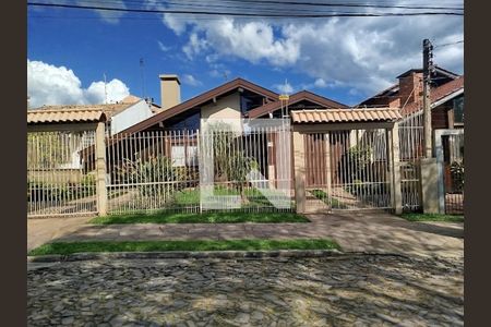 Casa de condomínio à venda com 185m², 6 quartos e 3 vagasFachada