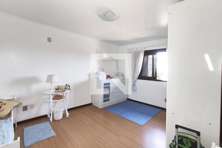 Casa de condomínio à venda com 185m², 6 quartos e 3 vagasQuarto