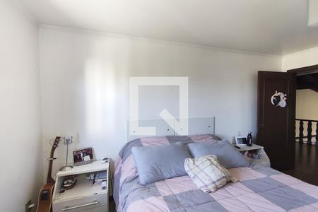 Casa de condomínio à venda com 185m², 6 quartos e 3 vagasQuarto 2