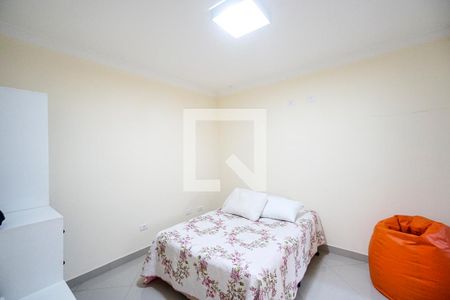 Casa à venda com 280m², 4 quartos e 4 vagasSuíte 02