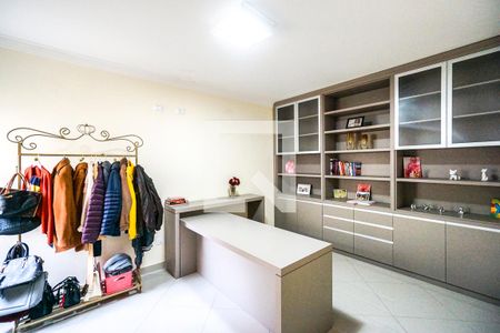 Casa à venda com 280m², 4 quartos e 4 vagasSuíte 04