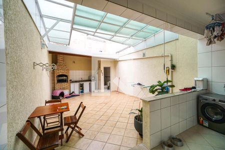 Casa à venda com 280m², 4 quartos e 4 vagasQuintal