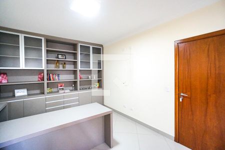 Casa à venda com 280m², 4 quartos e 4 vagasSuíte 04