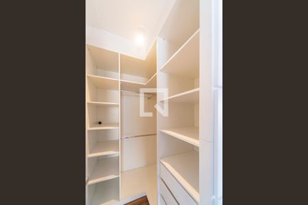 Apartamento à venda com 114m², 3 quartos e 2 vagasCloset do Quarto 3