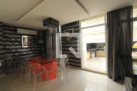 Apartamento à venda com 114m², 3 quartos e 2 vagasÁrea comum - Salão de festas