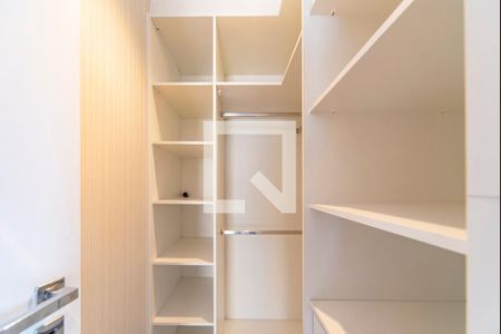 Apartamento à venda com 114m², 3 quartos e 2 vagasCloset do Quarto 3