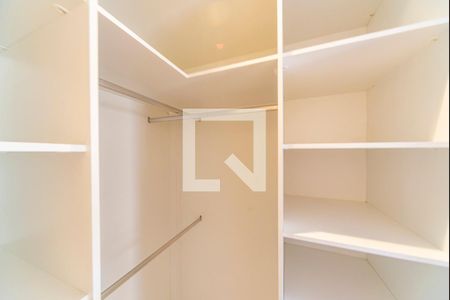 Apartamento à venda com 114m², 3 quartos e 2 vagasCloset do Quarto 3