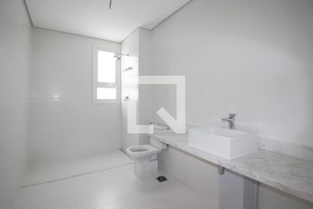 Apartamento à venda com 227m², 2 quartos e 4 vagasBanheiro 1 da Suíte 1