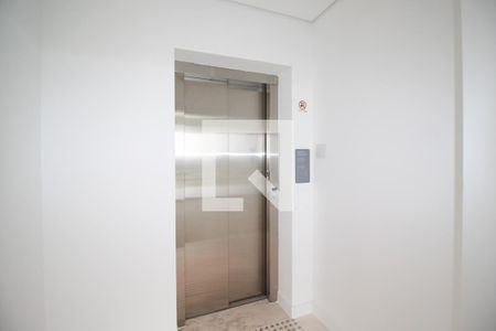 Apartamento à venda com 227m², 2 quartos e 4 vagasHall do apartamento