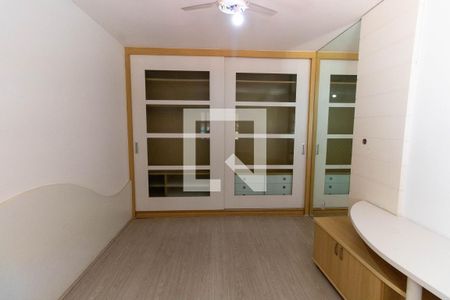 Casa de condomínio à venda com 300m², 3 quartos e 2 vagasQuarto 1