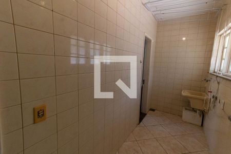 Casa de condomínio à venda com 300m², 3 quartos e 2 vagasÁrea de Serviço