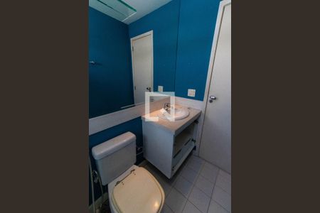 Casa de condomínio à venda com 300m², 3 quartos e 2 vagasBanheiro Social