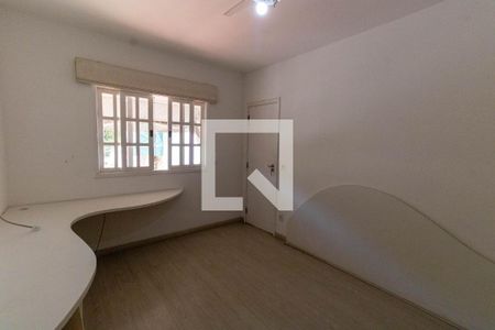 Casa de condomínio à venda com 300m², 3 quartos e 2 vagasQuarto 1