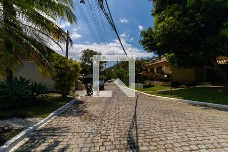 Casa de condomínio à venda com 300m², 3 quartos e 2 vagasRua do Condomínio