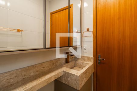 Banheiro de apartamento à venda com 1 quarto, 46m² em Vila Franci, São Paulo