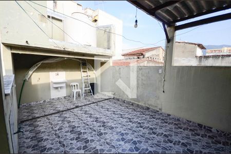 Casa à venda com 213m², 4 quartos e 1 vagaÁrea de Serviço