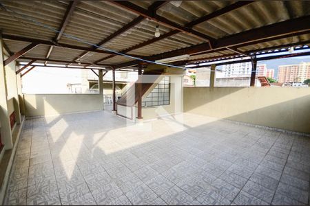 Casa à venda com 213m², 4 quartos e 1 vagaÁrea comum